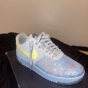 Women Nike Air Force 1 Crater 9.5 Men size 8 color pure platinum/barely volt